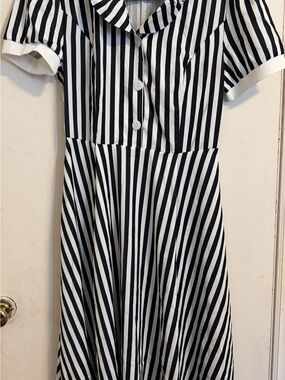 Women’s Classic Black & White Striped Maxi Dress Size Small by IBTOM CASTLE BNWT